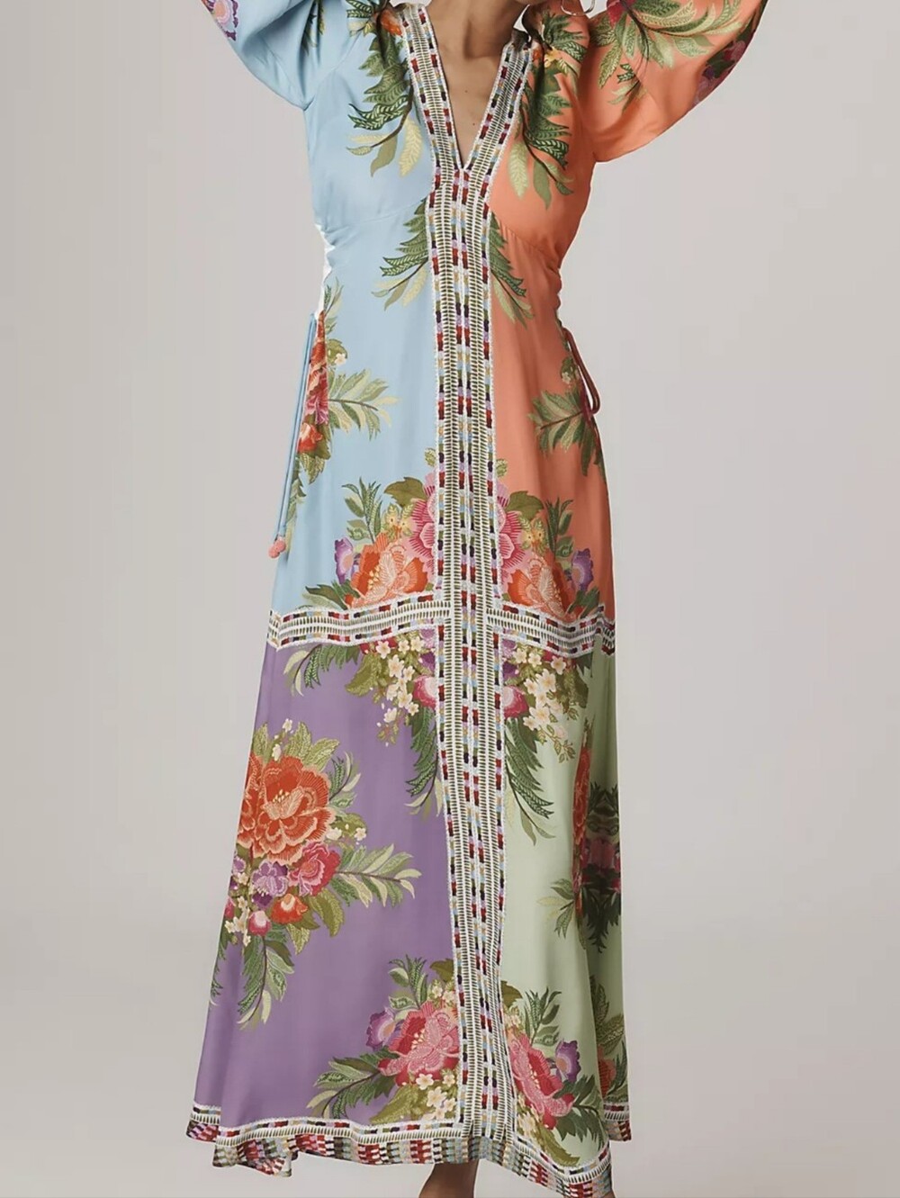 FARM Rio Two-Tone Floral V-Neck Long Sleeve Dress in Blue and Orange